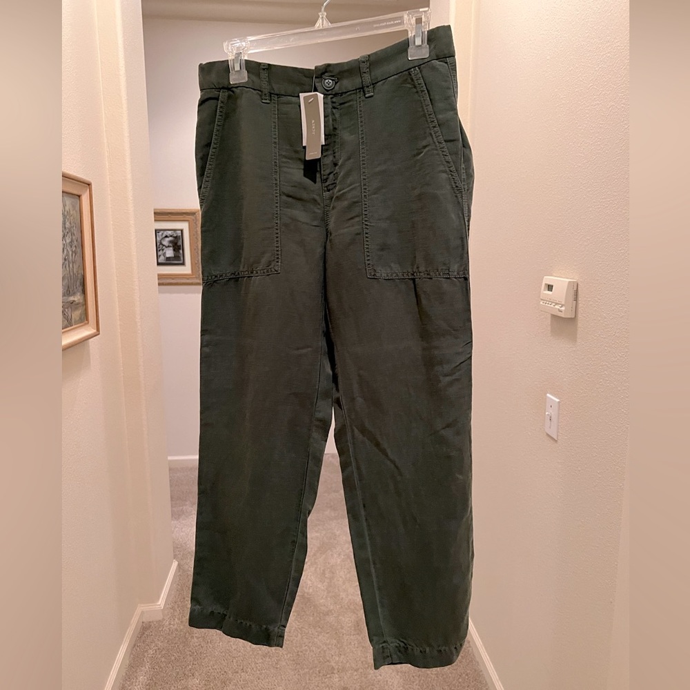 JCrew NWT women’s linen khaki pants.